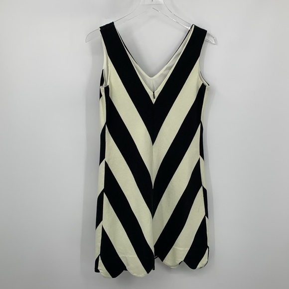 Judith March shift dress black white wide stripe chevron scallop sleeveless L - Picture 3 of 5